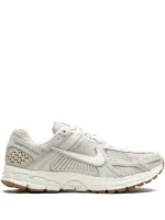 Air Zoom Vomero 5