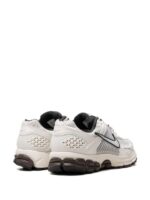 Air Zoom Vomero 5 - Image 3
