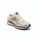 Air Zoom Vomero 5 - Image 2