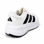 'Adidas Questar 4 running 'White and Core Black - الصورة 3