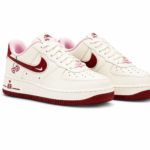 ⁦Air Force 1 Low "Valentine's Day" 2023⁩ - الصورة ⁦2⁩