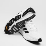 Adistar running white and black - الصورة 4